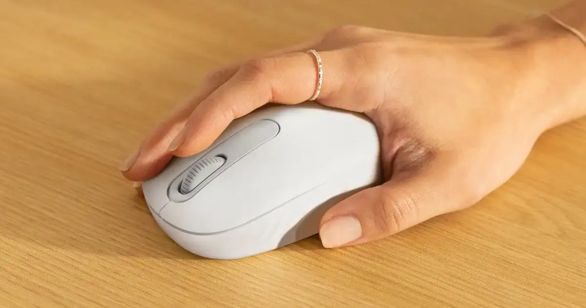 Logitech M196 Bluetooth Mouse